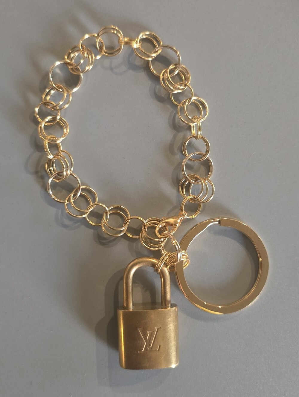 Authentic LV Lock On Unbranded 18k Gold Plated Keychain/bagcharm/bracelet